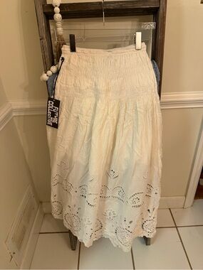 🍉3/$25 Future Collective Skirt NWT!